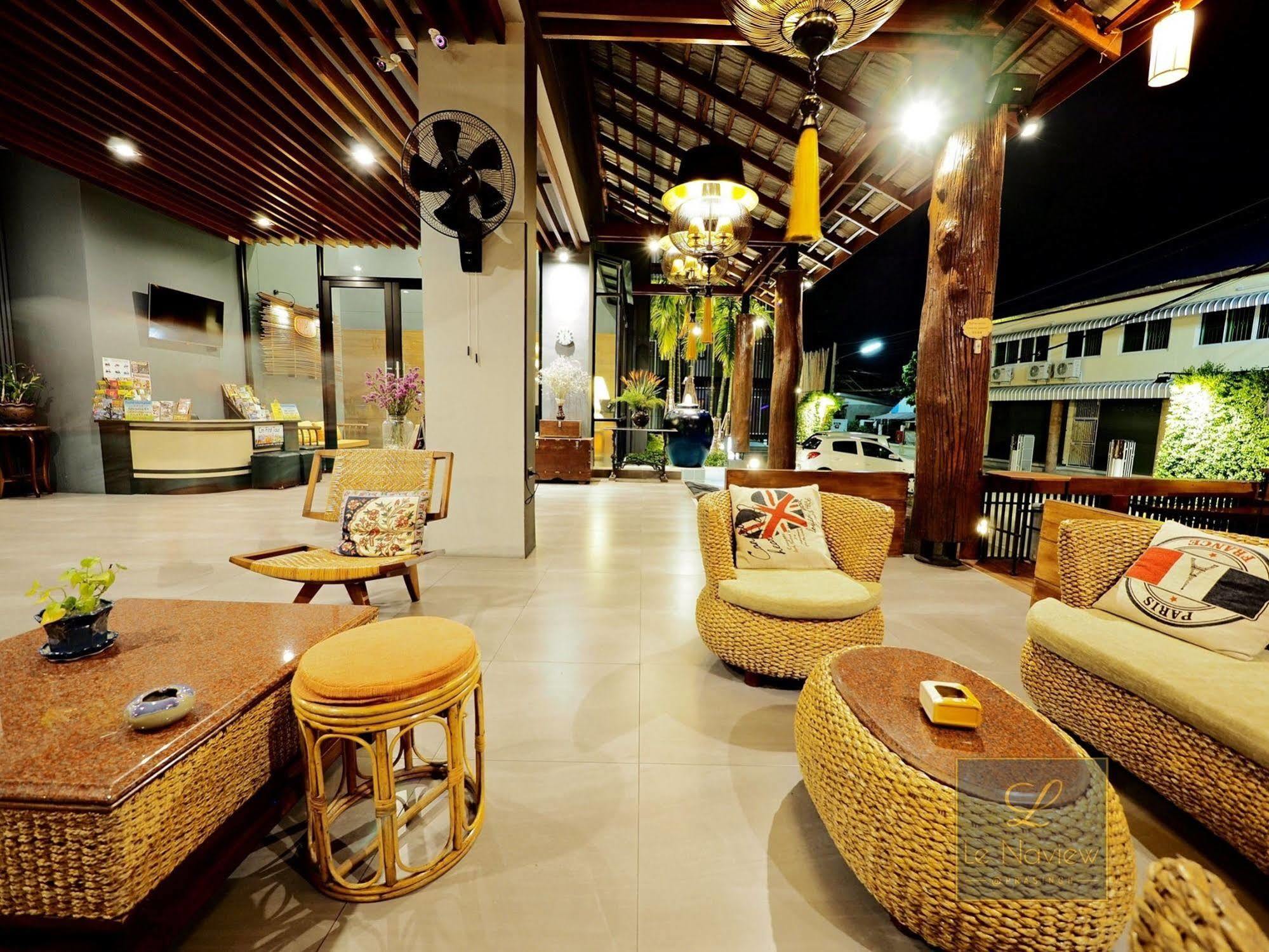 Le Naview @prasingh Hotel